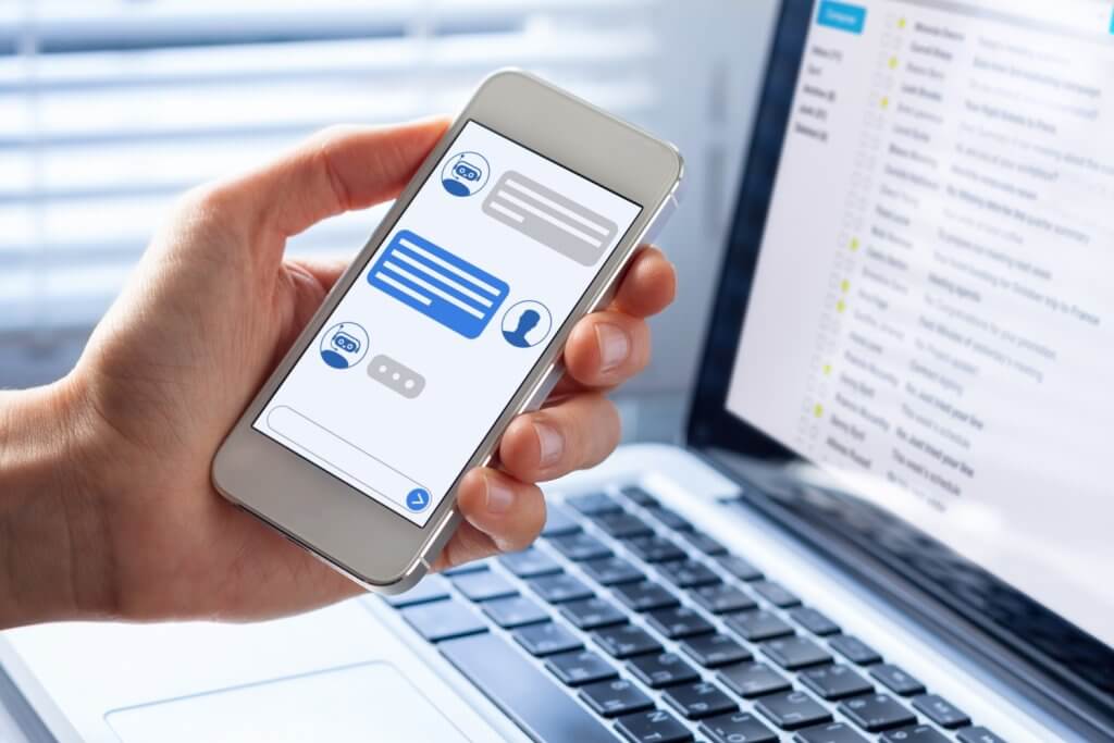 How Real-time human chat support Helps Security